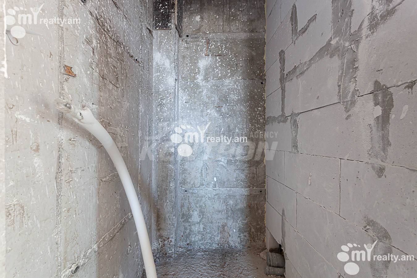 4 սենյականոց բնակարան  Հասրաթյան փ., Աջափնյակ Երևան, 154709