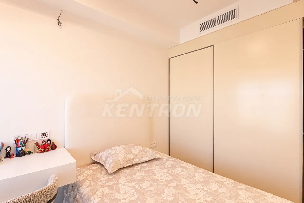4 bedroom apartment for sale Nersisyan dead end, Qanaqer- Sejtun Yerevan, 159494