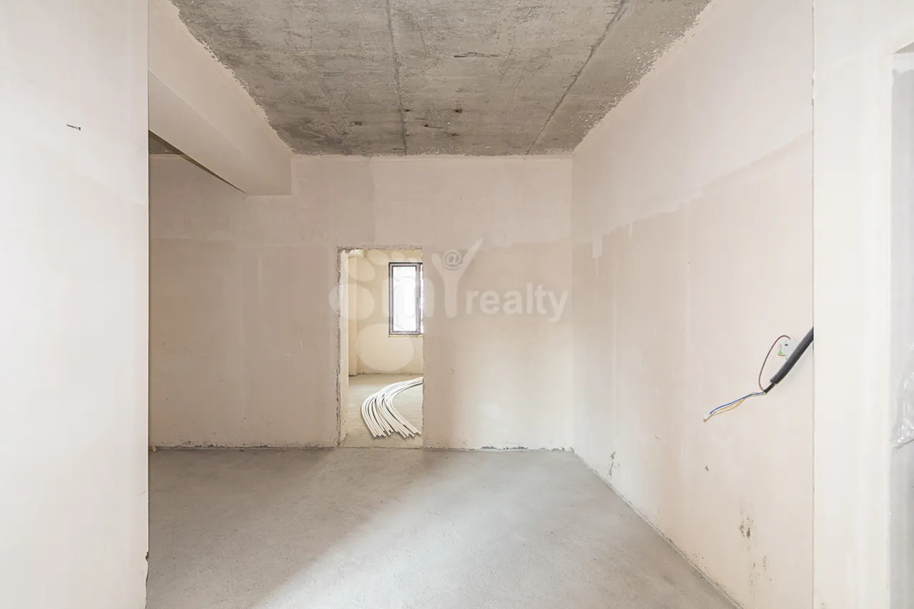 4 bedroom apartment for sale Griboedov St, Arabkir Yerevan, 160067