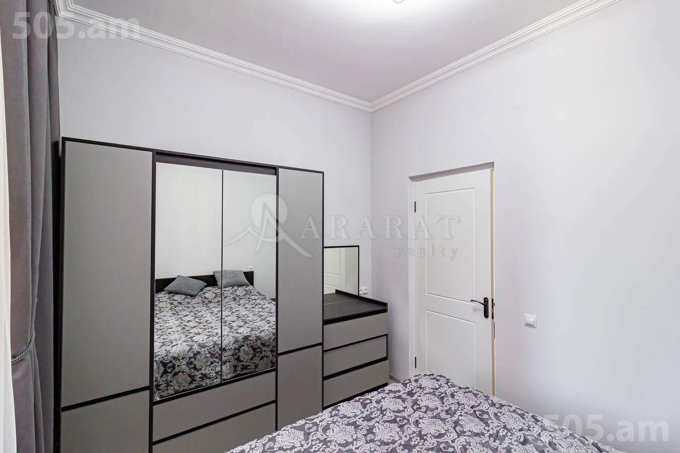 2 սենյականոց բնակարան  Արգիշտի փող, Կենտրոն Երևան, 151035