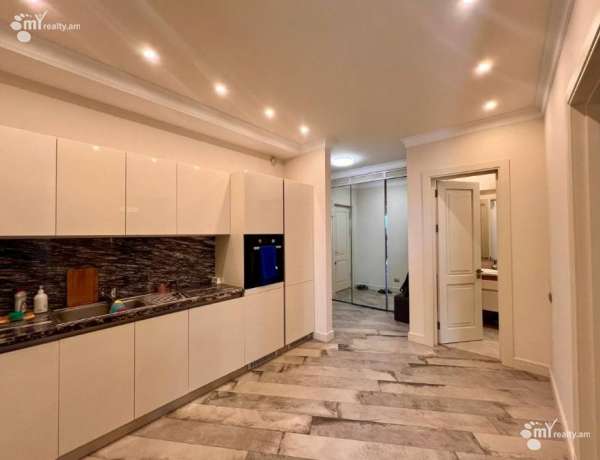 3-senyakanoc-bnakaran-vacharq-Yerevan-Center