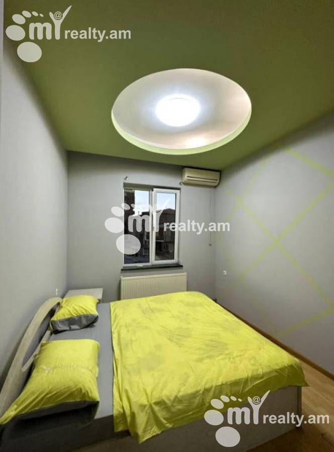 4 bedroom apartment for sale خیابان هانراپتوتیان, مرکز شهر ایروان, 154718