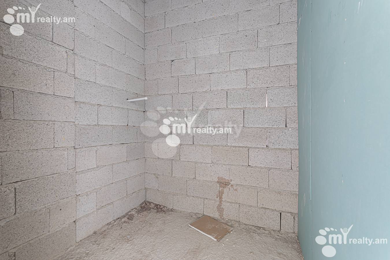 3 bedroom apartment for sale Tsovakal Isakov Ave, Center Yerevan, 156850