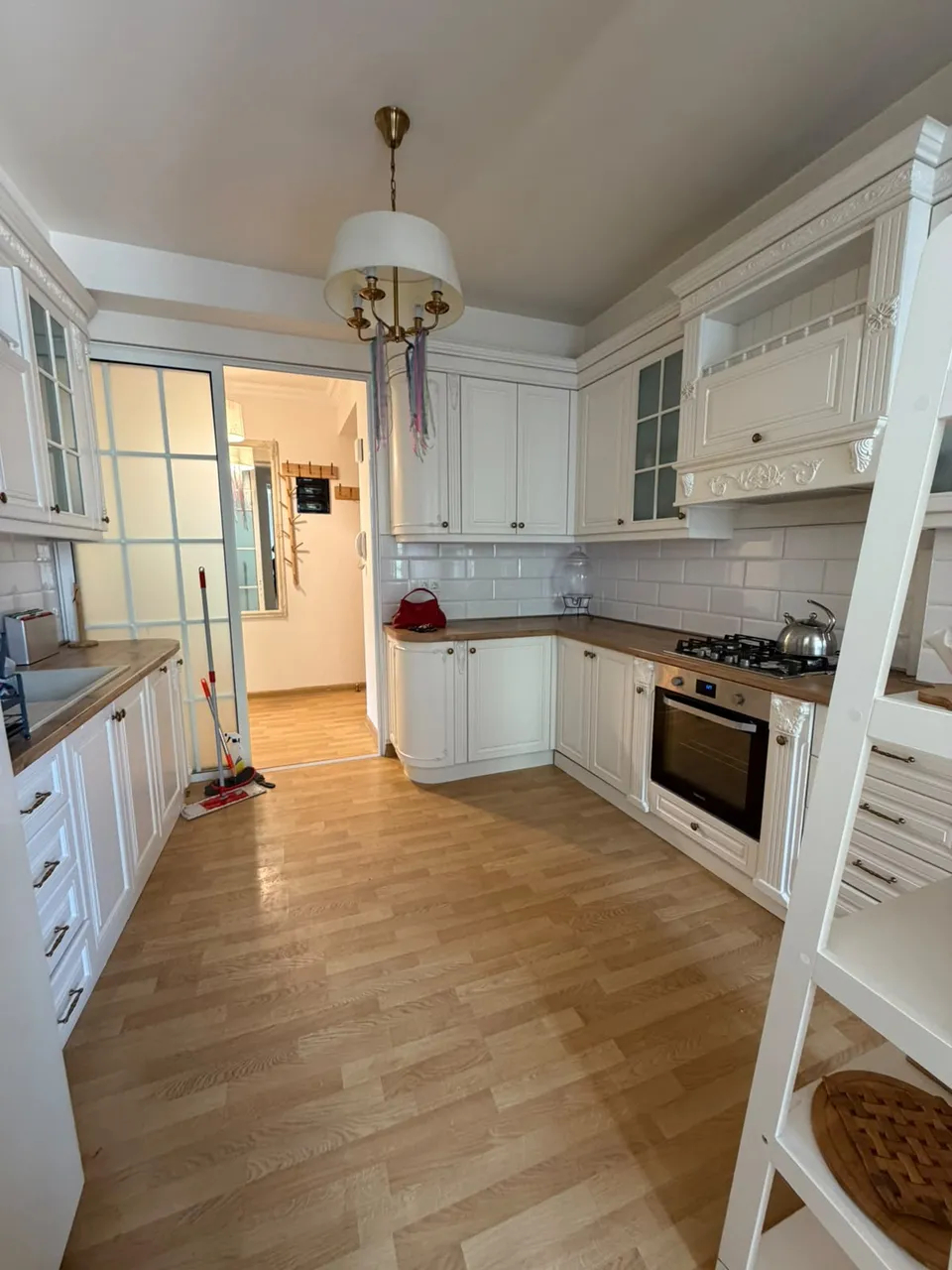 4 bedroom apartment for sale خیابان هانراپتوتیان, مرکز شهر ایروان, 160915