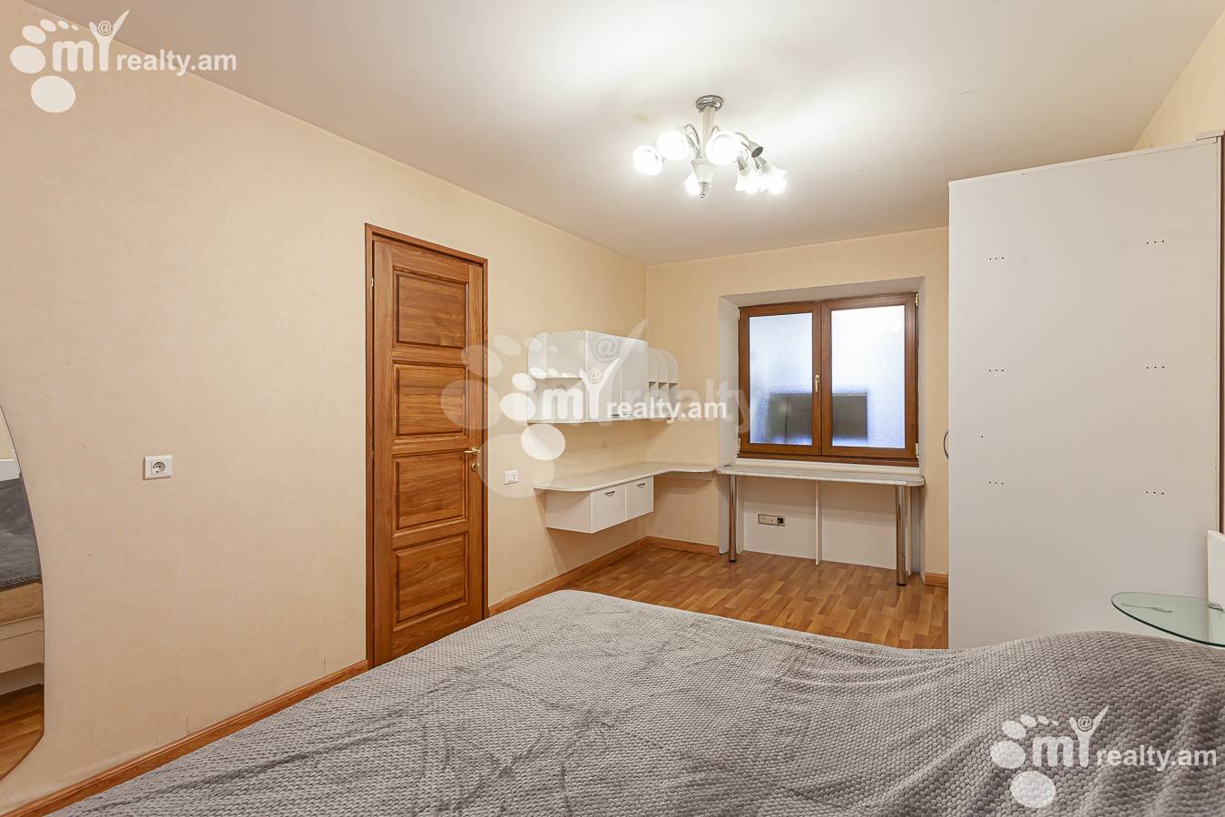 2 bedroom apartment for sale Zakyan street 1st lane, Center Yerevan, 148248