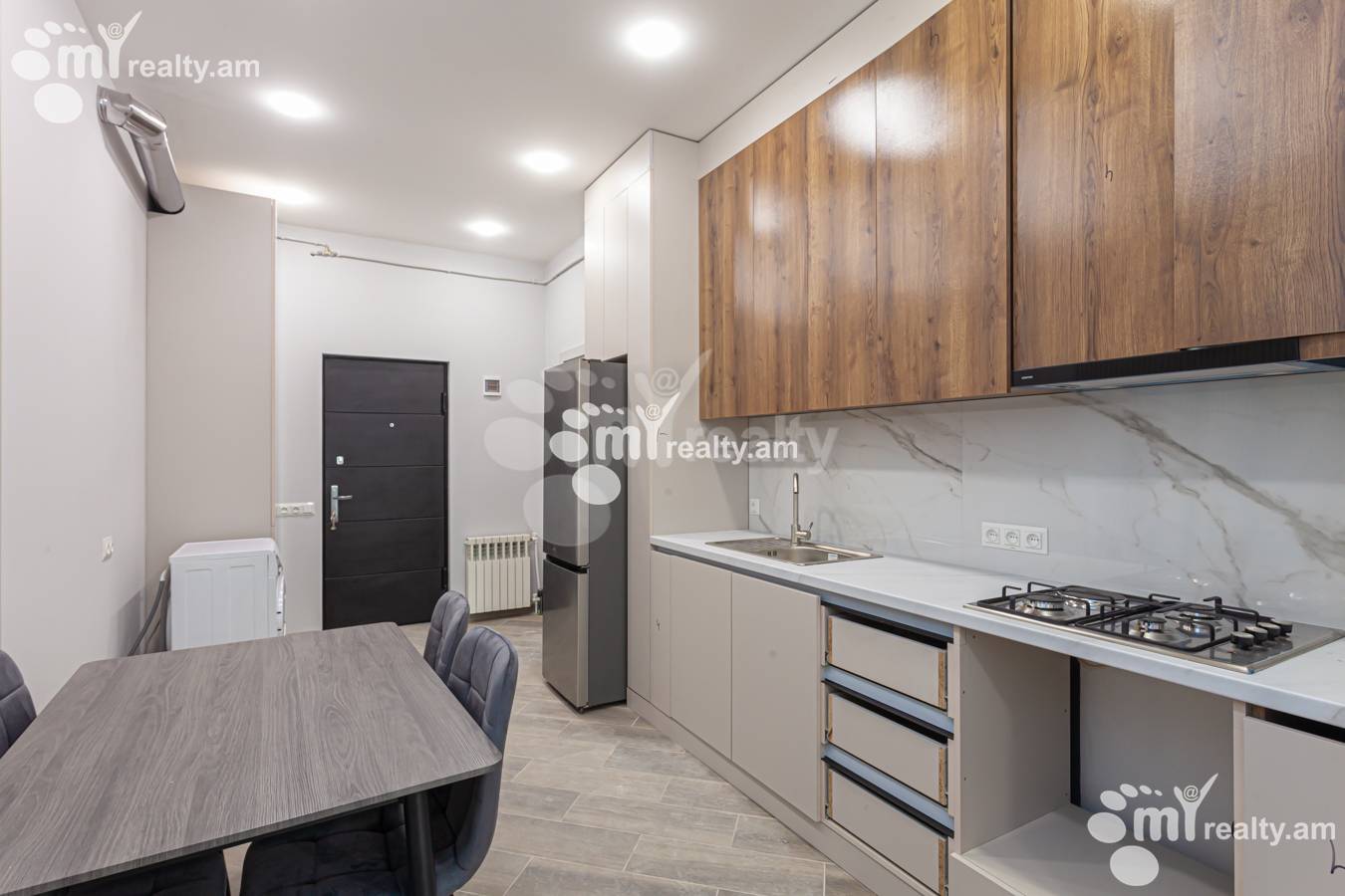 1 սենյականոց բնակարան  Նալբանդյան փող, Կենտրոն Երևան, 150611