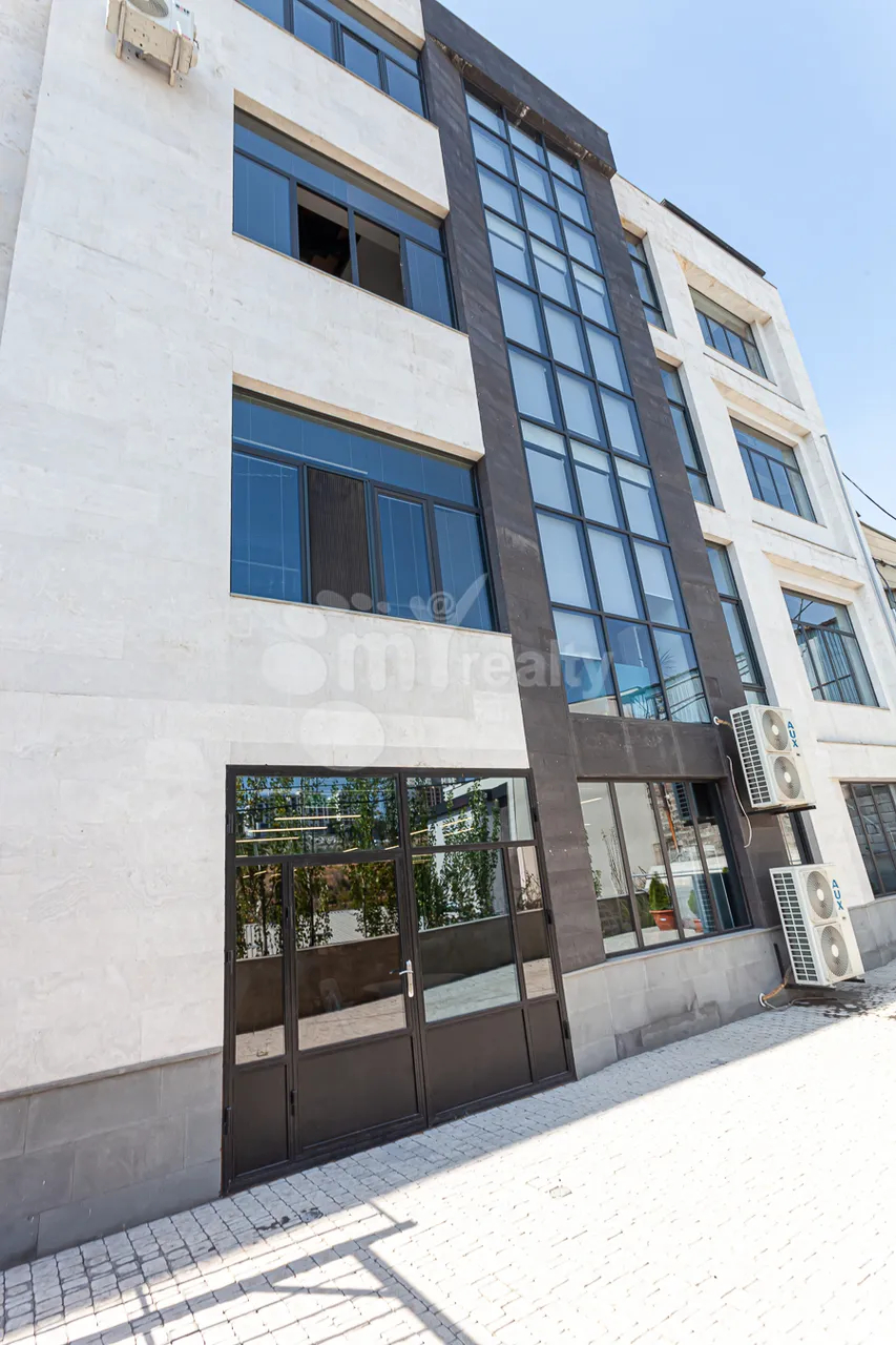 Commercial property for sale Rubinyants St, Qanaqer- Sejtun Yerevan, 161426