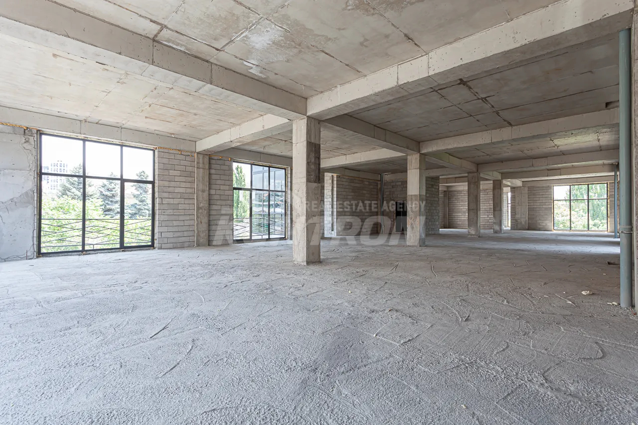 Commercial for rent خیابان آرمِناک آرمِناکیان, نورک ماراش ایروان, 161799