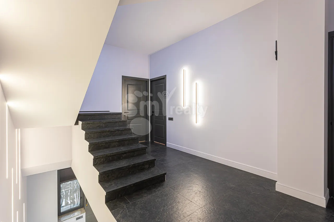 House for sale Duryan disrtict, Avan Yerevan, 157379