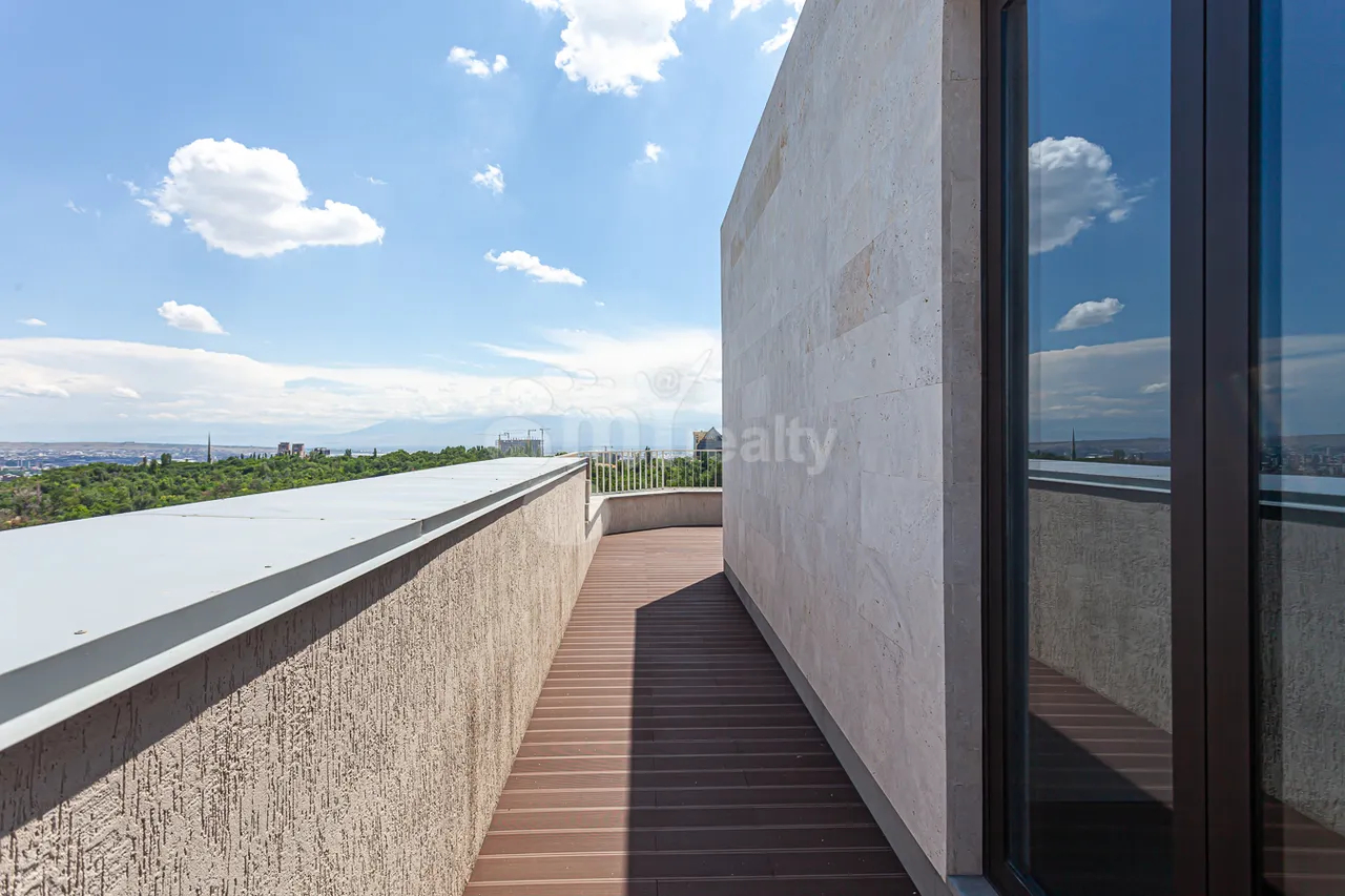 5 bedroom apartment for sale Orbeli Yeghbayrner   St, Arabkir Yerevan, 160863