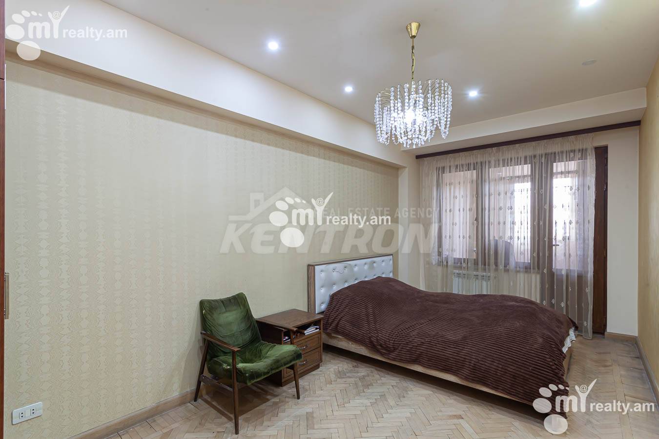 4 սենյականոց բնակարան  Ազատության պող, Քանաքեռ-Զեյթուն Երևան, 153459