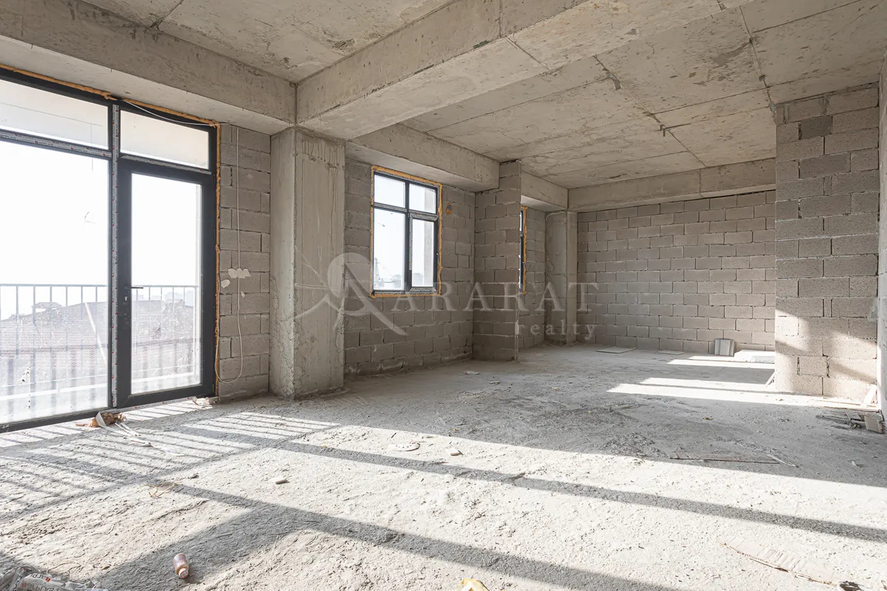 3 bedroom apartment for sale Antarayin St, Center Yerevan, 157848