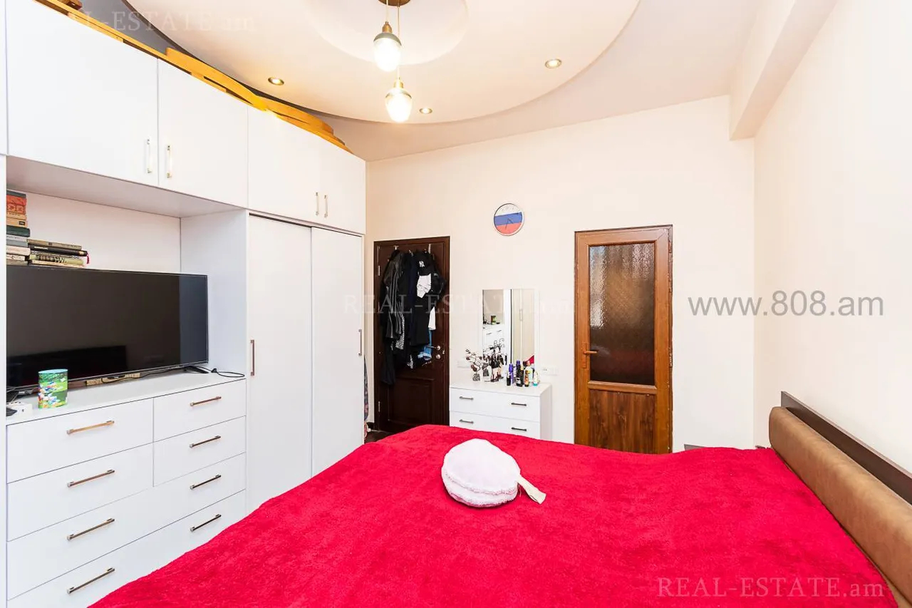 3 bedroom apartment for rent خیابان برادران اوربِلی, عربگیر ایروان, 158303