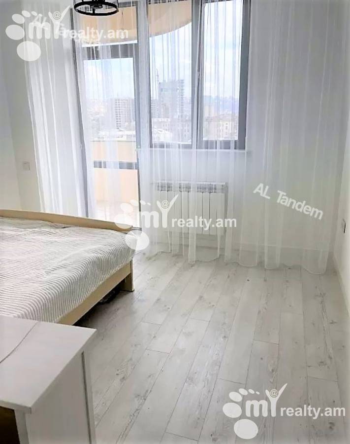 Снять 4 комнатную квартиру Дзорап ул, Центр Ереван, 122736