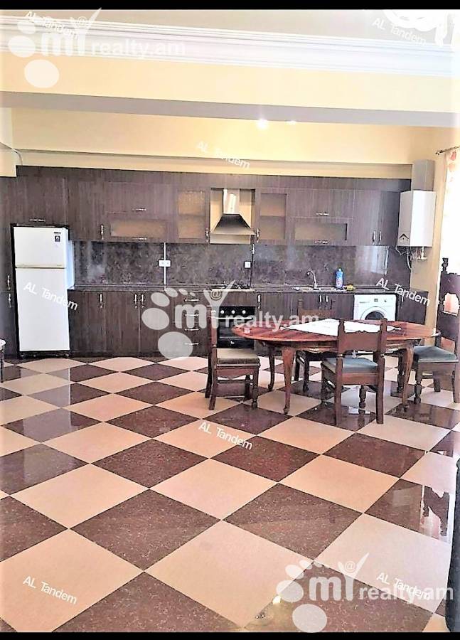 3 սենյականոց բնակարան  Ա.Մանուկյան փող, Կենտրոն Երևան, 122512