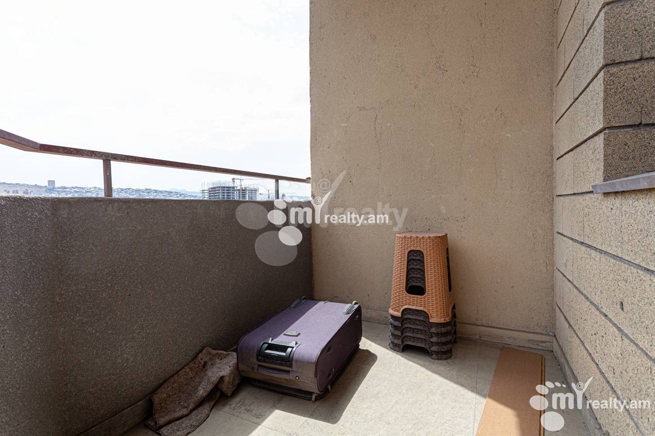 Купить 4 комнатную квартиру Аргишти ул, Центр Ереван, 151693