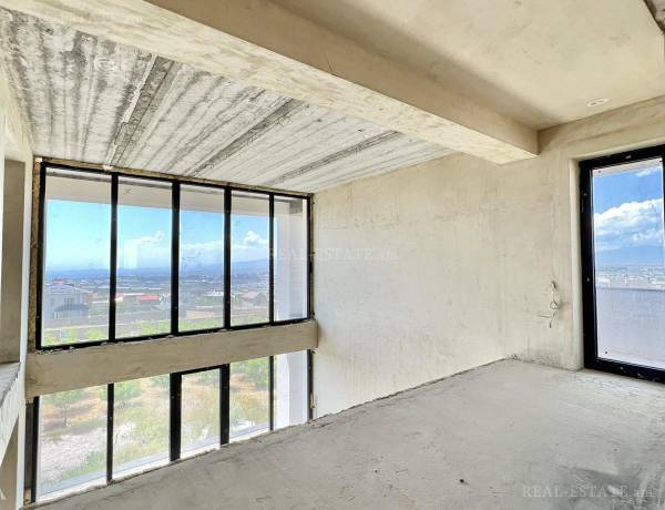 arandznatun-vacharq-Yerevan-Nor-Nork