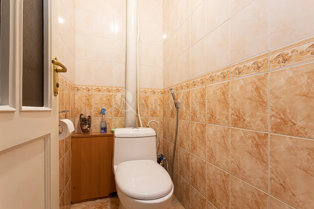 5 bedroom apartment for sale Hr.Kochar St, Arabkir Yerevan, 158248