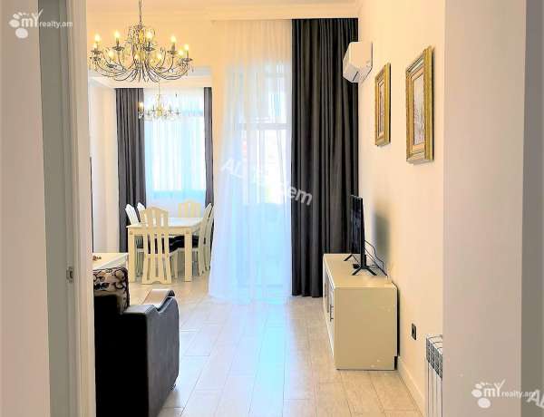 3-senyakanoc-bnakaran-vacharq-Yerevan-Center