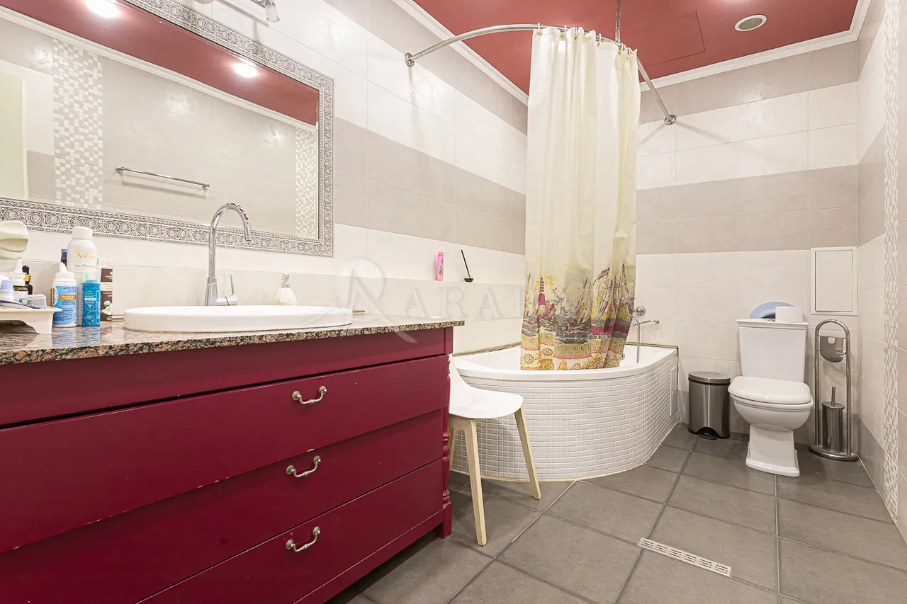 Снять 4 комнатную квартиру Пушкин ул, Центр Ереван, 158794