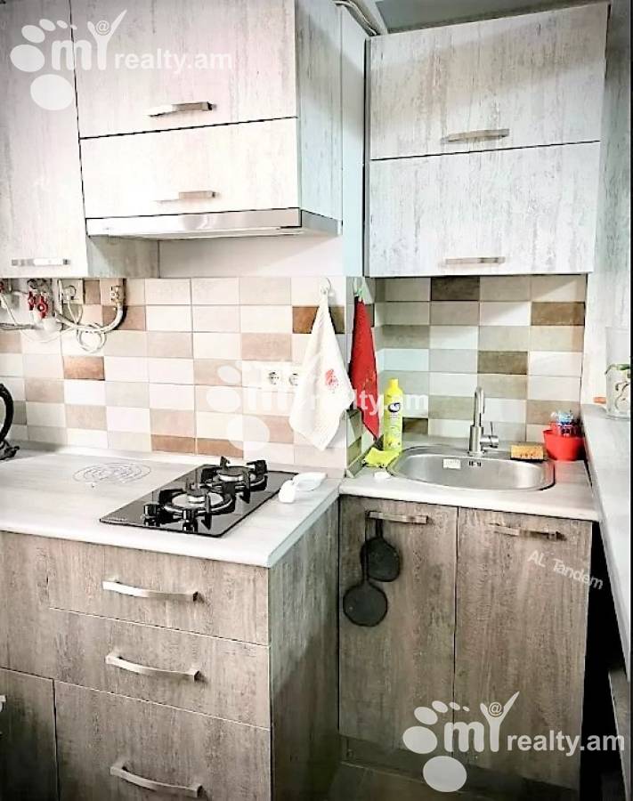 Купить 2 комнатную квартиру Амбардзумян ул, Арабкир Ереван, 156199