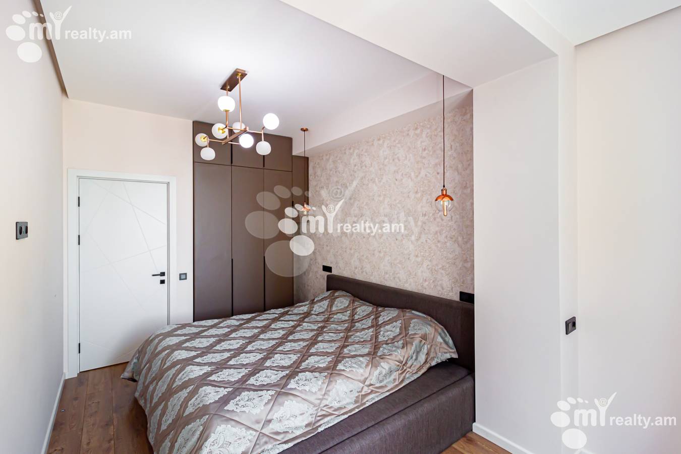 3 bedroom apartment for sale Arghutyan St, Arabkir Yerevan, 152257