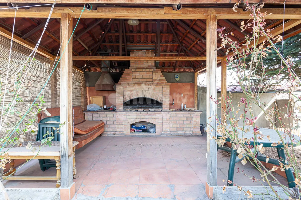 House for sale خیابان آچاریان, آوان ایروان, 157785