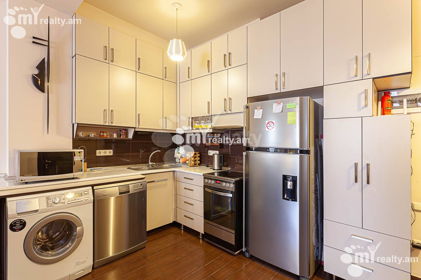 Снять 2 комнатную квартиру Бузанд ул, Центр Ереван, 154786