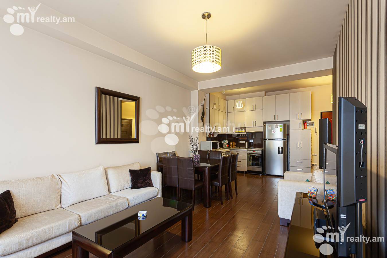 Снять 2 комнатную квартиру Бузанд ул, Центр Ереван, 154786