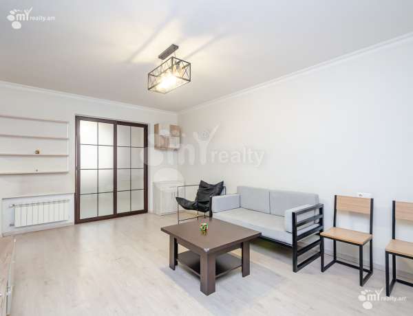 3-senyakanoc-bnakaran-vacharq-Yerevan-Center