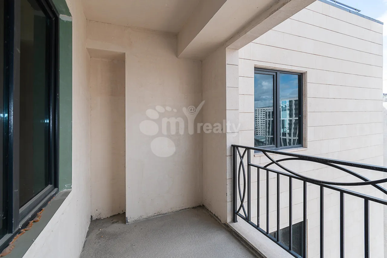 4 bedroom apartment for sale Griboedov St, Arabkir Yerevan, 160067