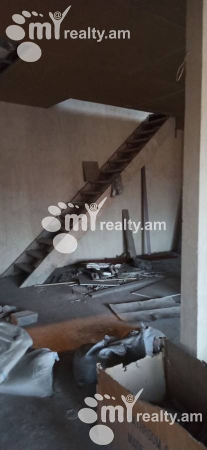 4 bedroom apartment for sale Antarayin St, Center Yerevan, 156550