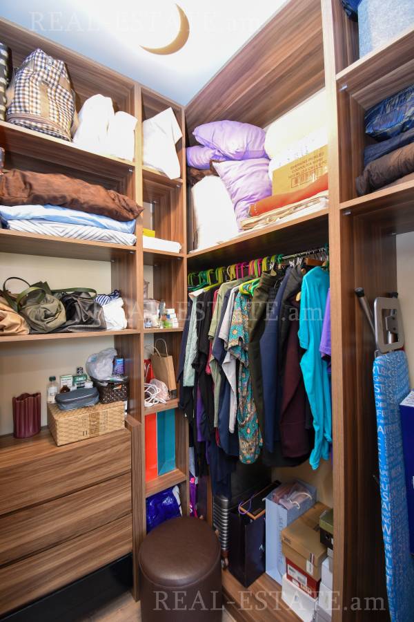 4 սենյականոց բնակարան  Կոմիտասի պող, Արաբկիր Երևան, 122871