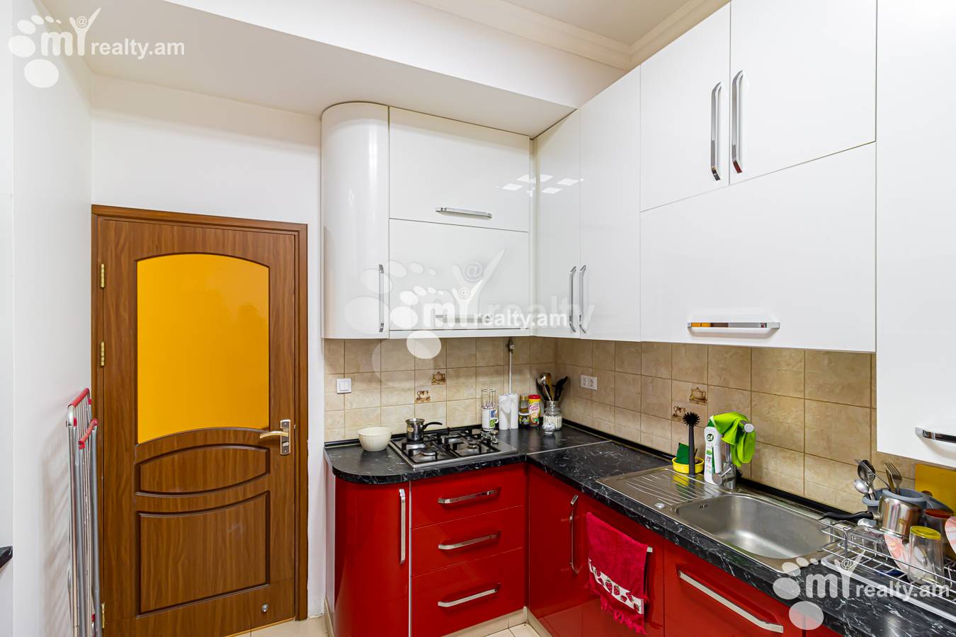 3 bedroom apartment for sale Antarayin St, Center Yerevan, 152876