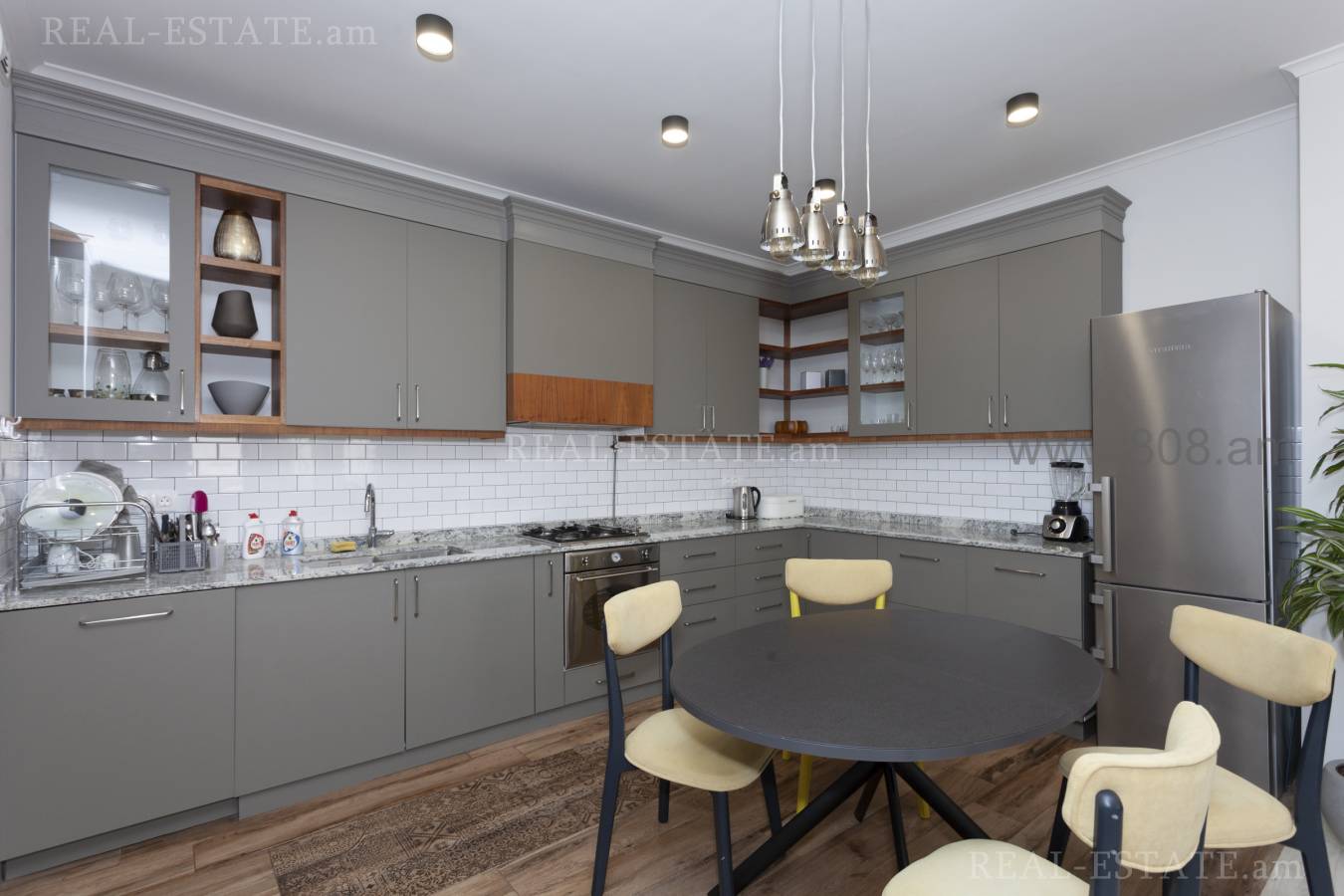 Купить 2 комнатную квартиру Аргишти ул, Центр Ереван, 143730