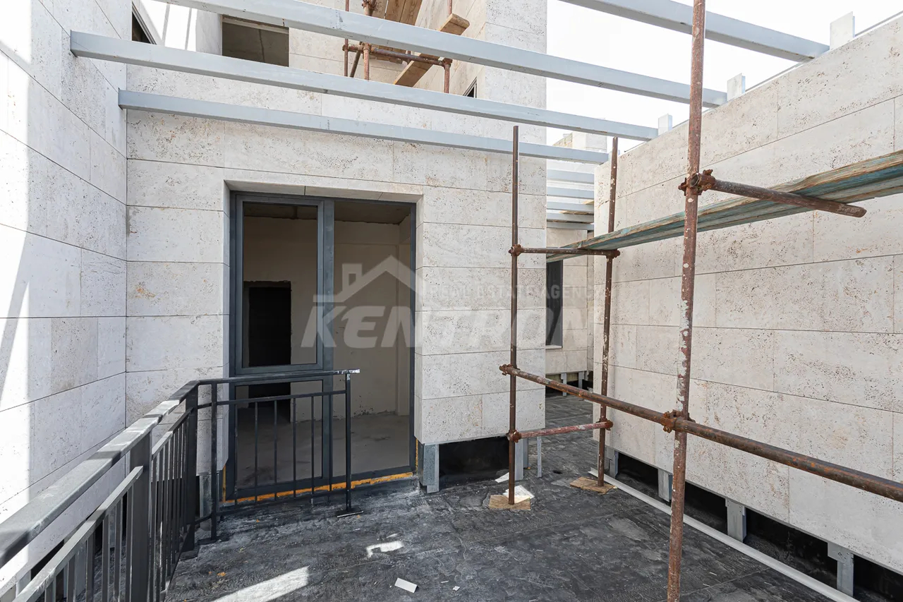 3 bedroom apartment for sale خیابان هالابیان, آچاپنیاک ایروان, 157791