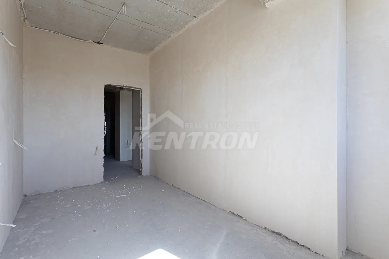4 bedroom apartment for sale Emineski St, Quanaquère-Zeytoun Yerevan, 157243