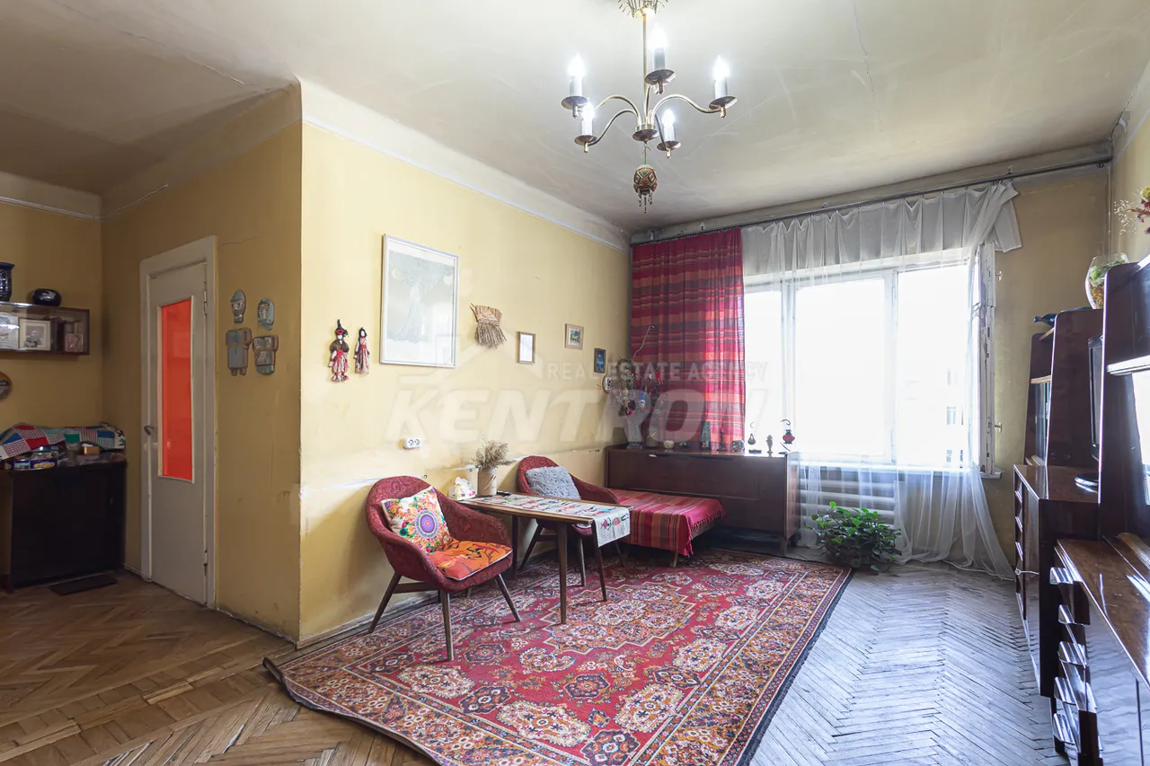 3 bedroom apartment for sale خیابان نعلبندیان, مرکز شهر ایروان, 157228