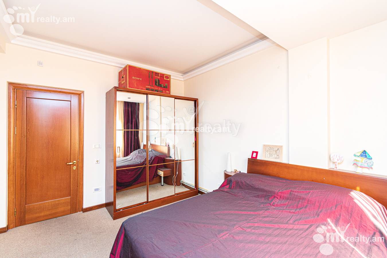 5 bedroom apartment for sale A.Manukyan St, Center Yerevan, 151945
