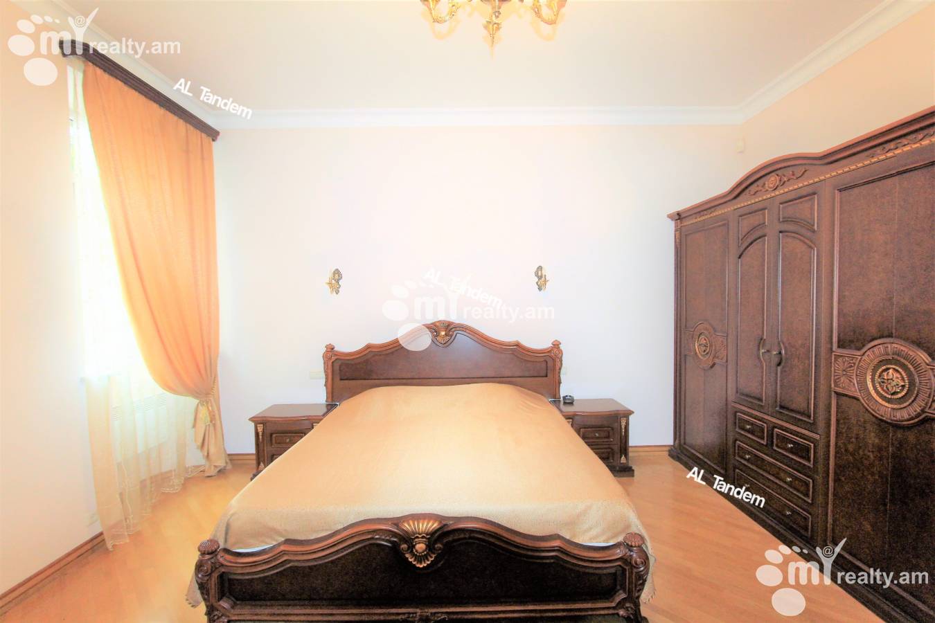 3 bedroom apartment for sale Teryan St, Center Yerevan, 158579