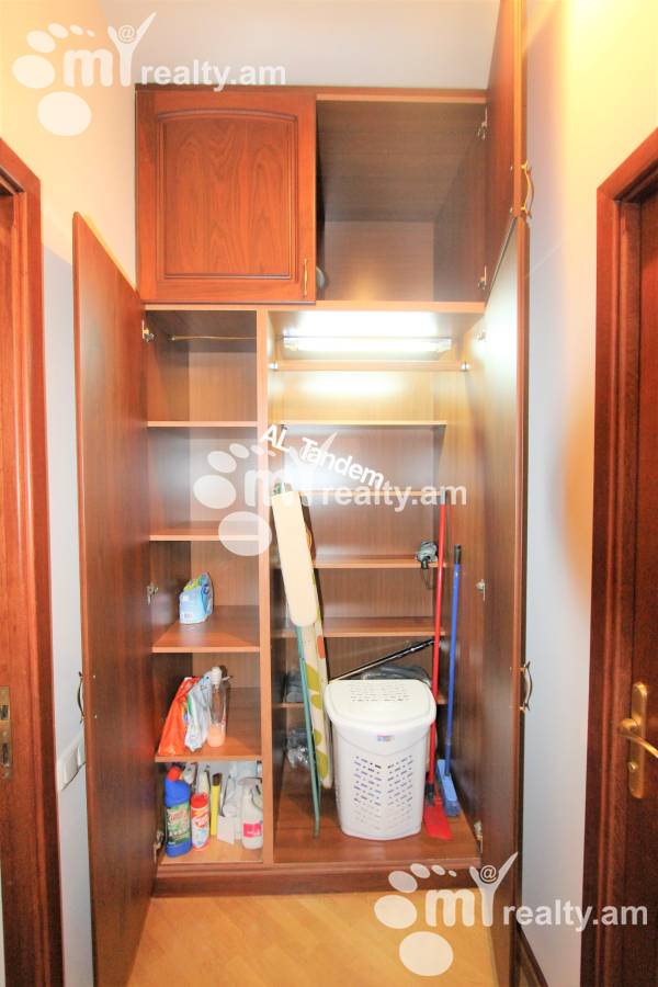 3 bedroom apartment for sale Teryan St, Center Yerevan, 158579