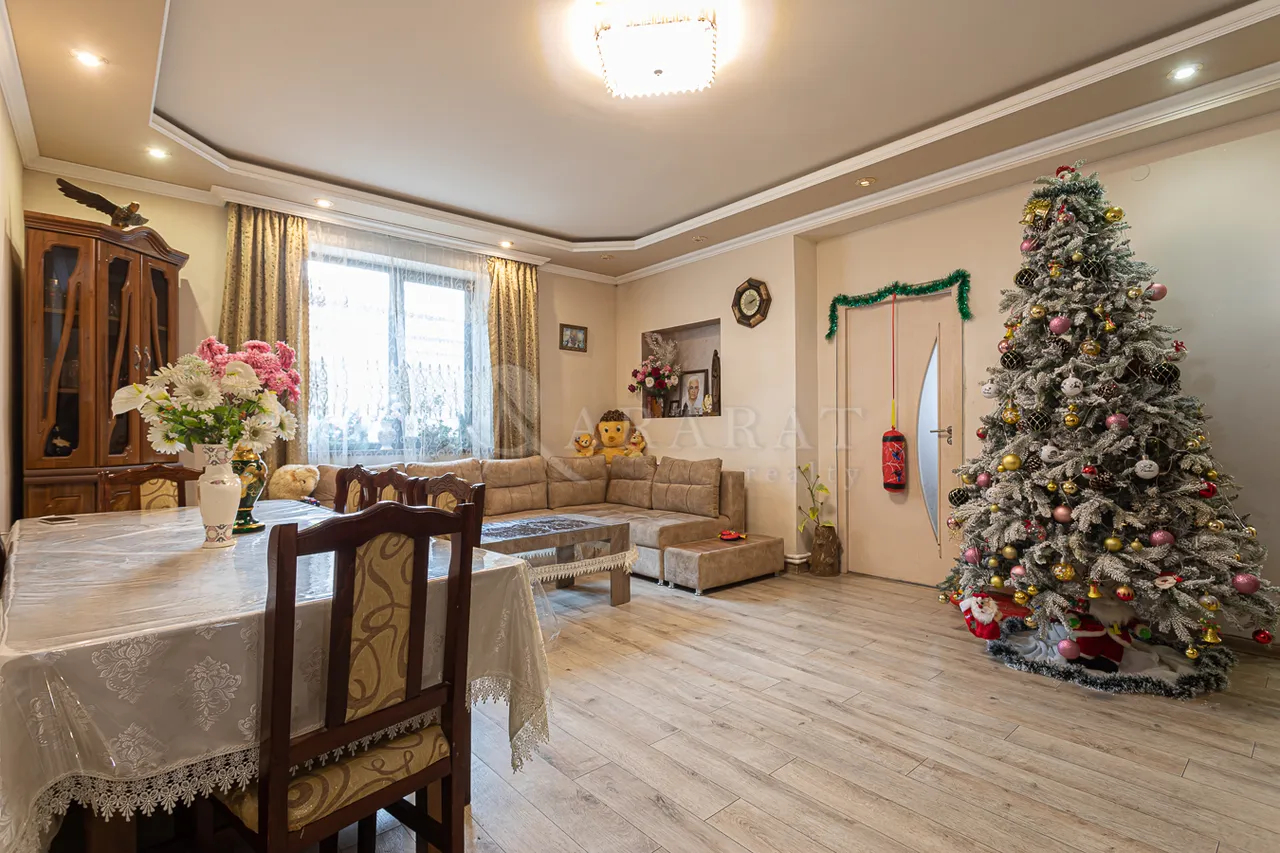 Առանձնատուն  Պարույր Սևակ թաղ. 1-ին փ, Ավան Երևան, 158501