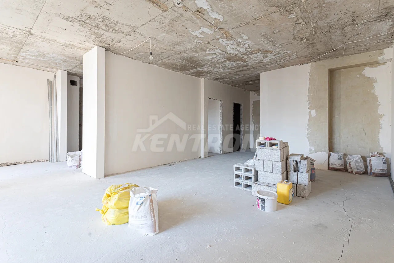 4 bedroom apartment for sale خیابان آرام, مرکز شهر ایروان, 157559