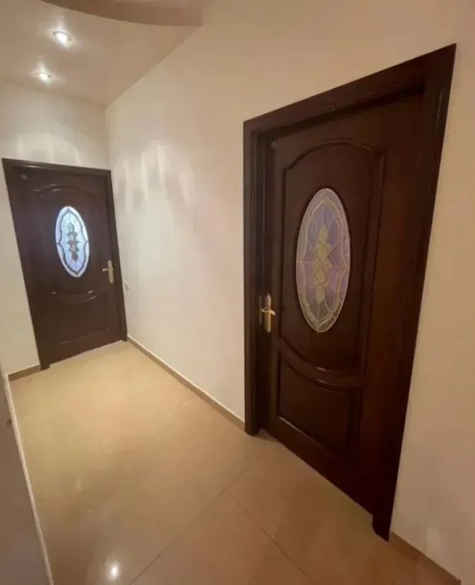 3 bedroom apartment for rent (خیابان باقرامیان (کِنترون, مرکز شهر ایروان, 161529
