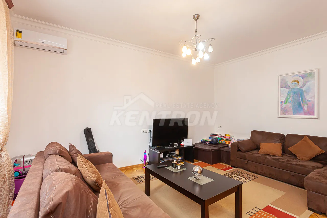 3 bedroom apartment for sale خیابان پوشکین, مرکز شهر ایروان, 158494