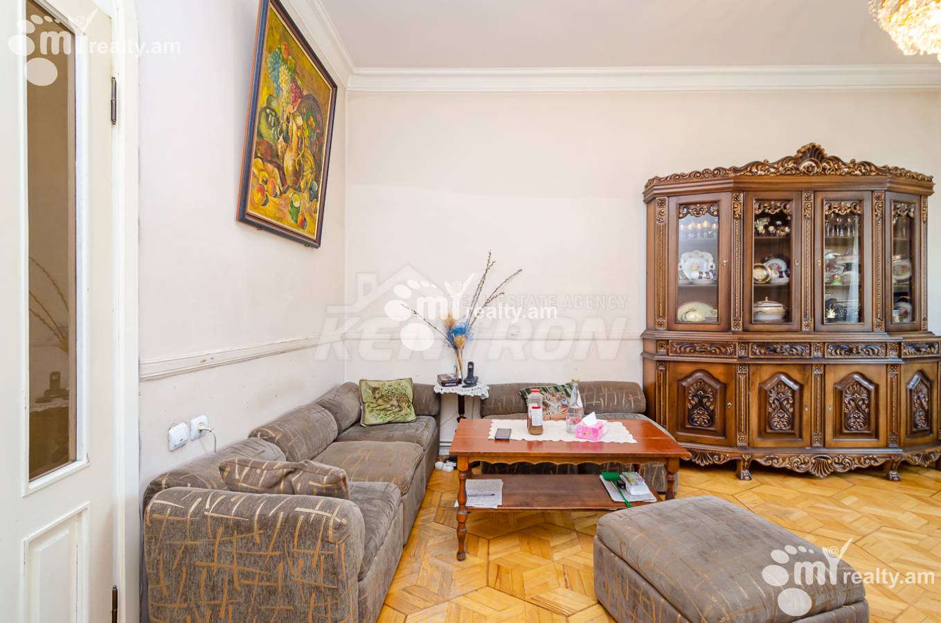 3 սենյականոց բնակարան  Չարենցի փող, Կենտրոն Երևան, 152399