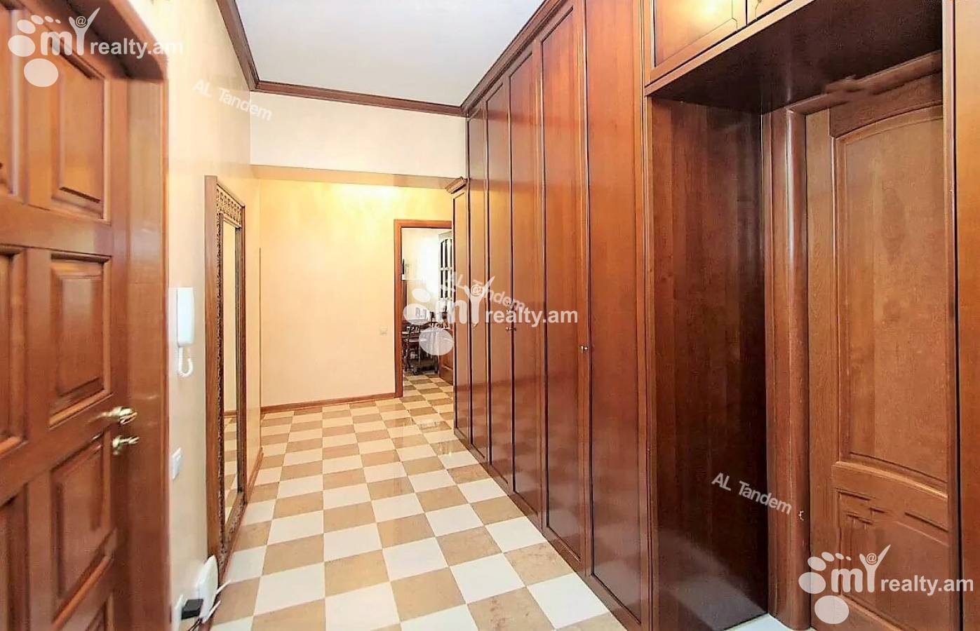 4 bedroom apartment for sale Northern(Hyusisayin)  Ave, Center Yerevan, 139740