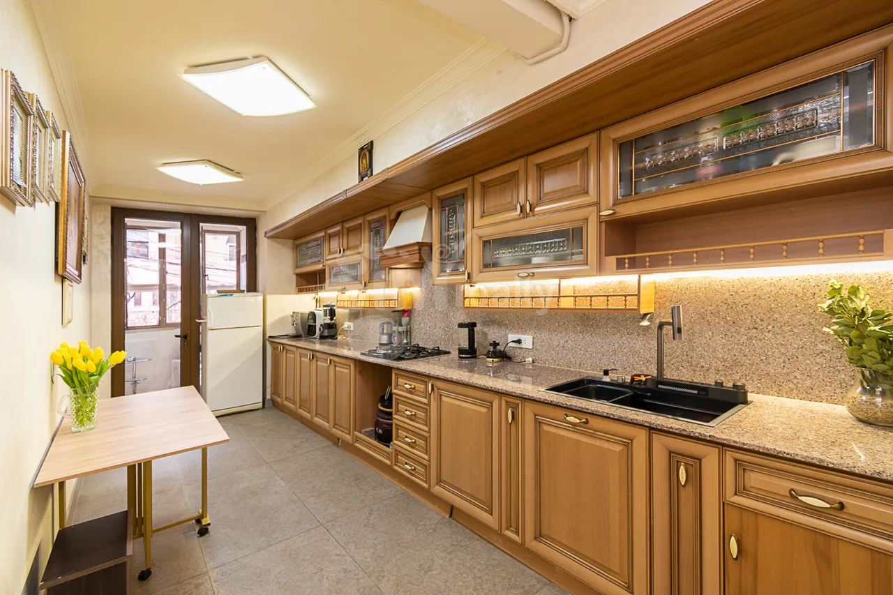 2 bedroom apartment for sale Moskovyan St, Center Yerevan, 159986