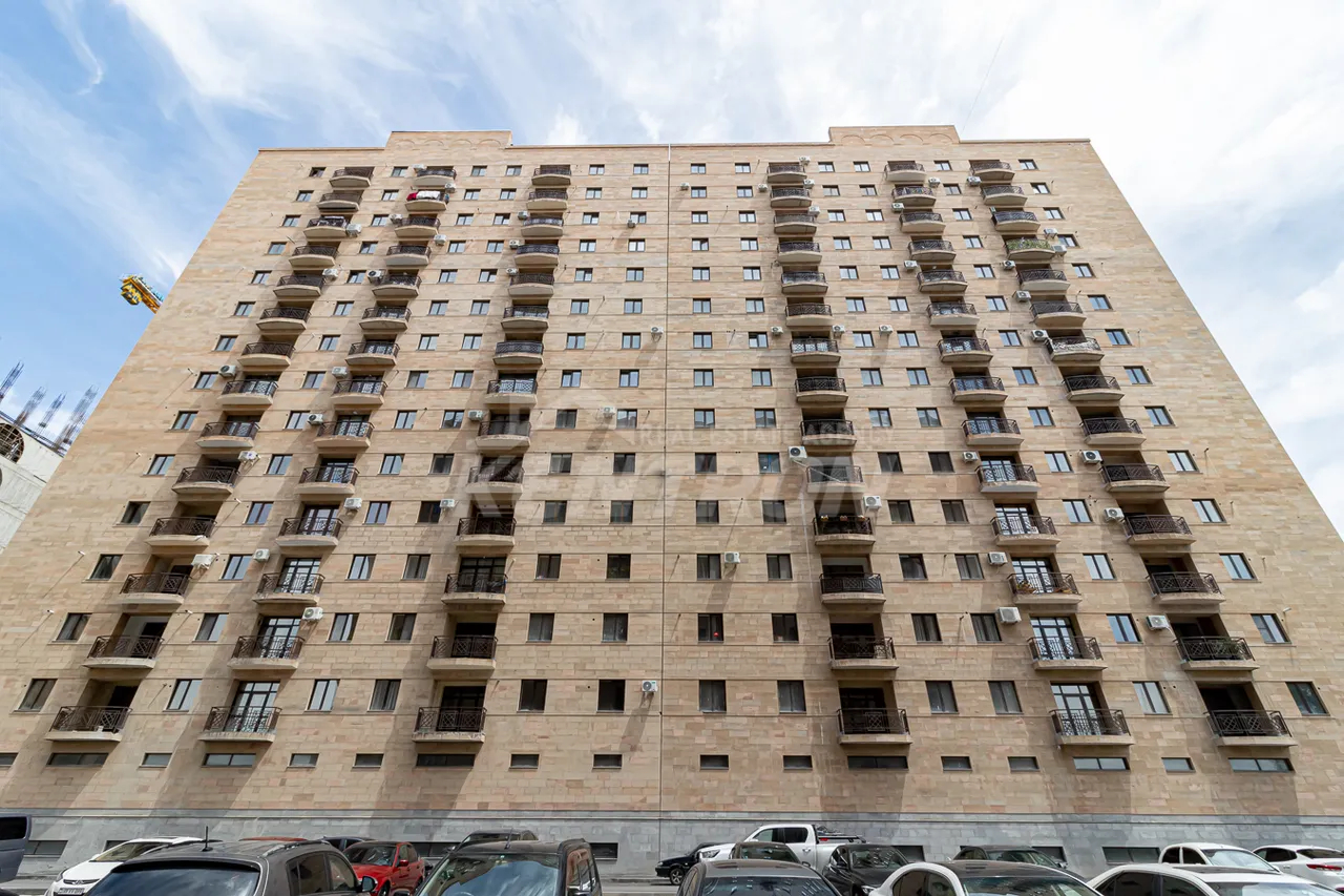 4 bedroom apartment for sale Mikoyan St, Dawtaschen Yerevan, 158110