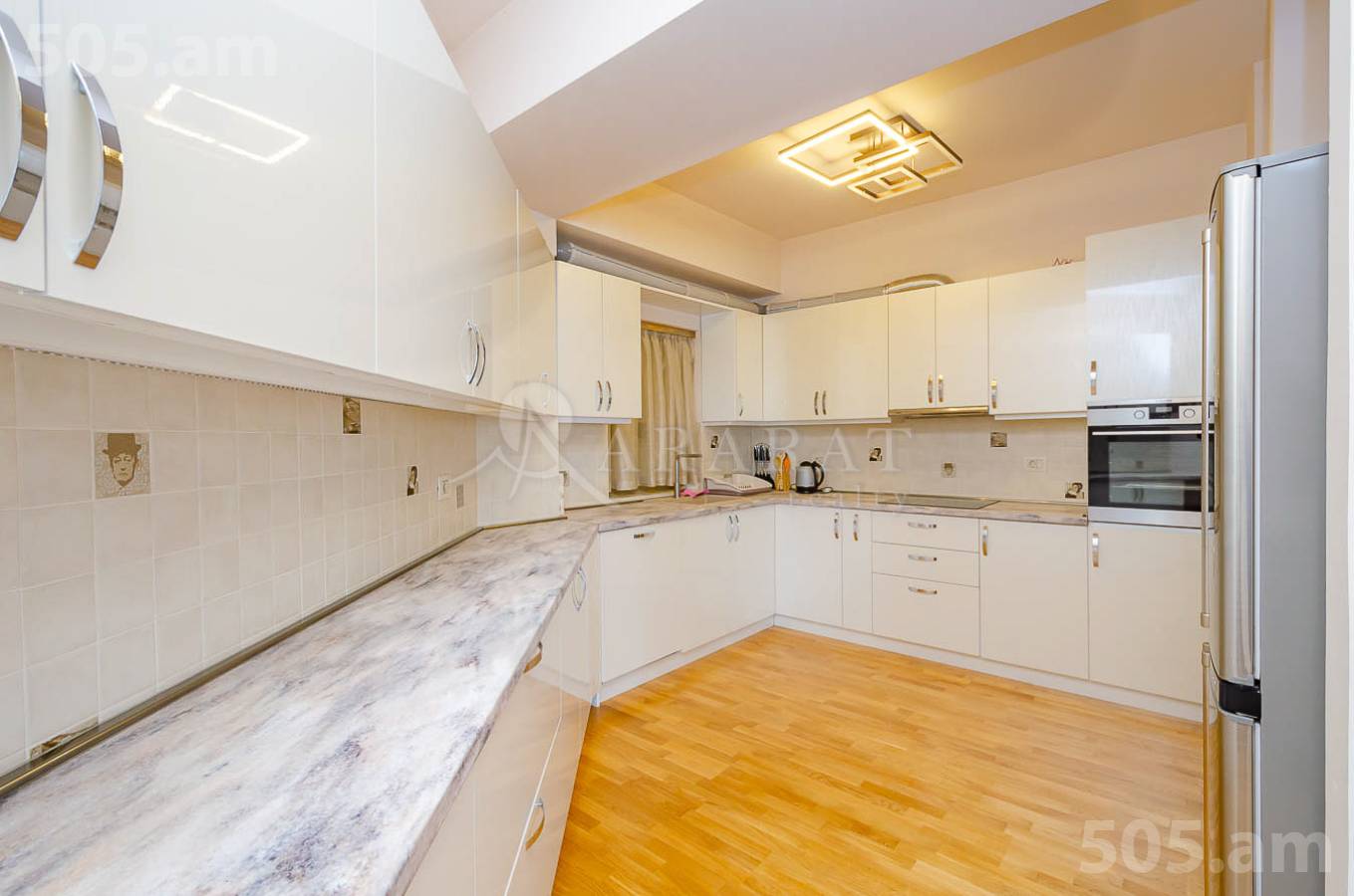 3 bedroom apartment for sale Leo St, Center Yerevan, 153413